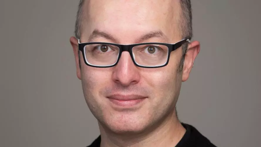 baydin headshot
