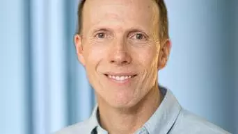 stephen roberts